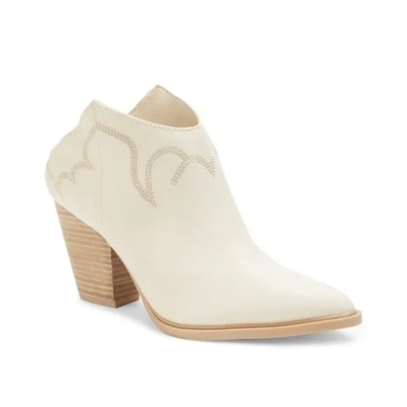 Dolce Vita Susan leather booties ivory with ton-on tone details runs small - Picture 3 of 6